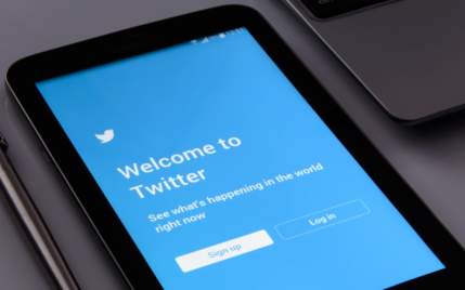 How To Make A List On Twitter.