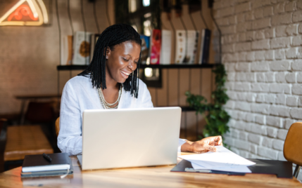 how to be successful at blogging.